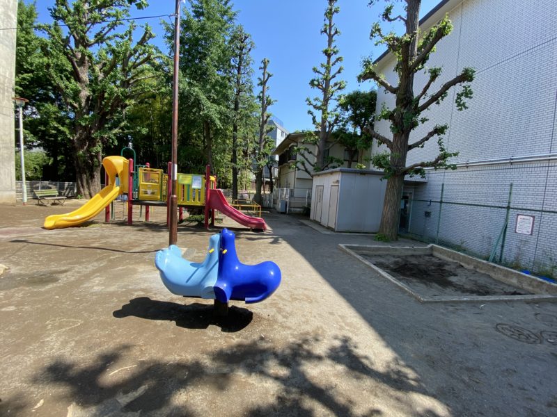 鳩森児童遊園地